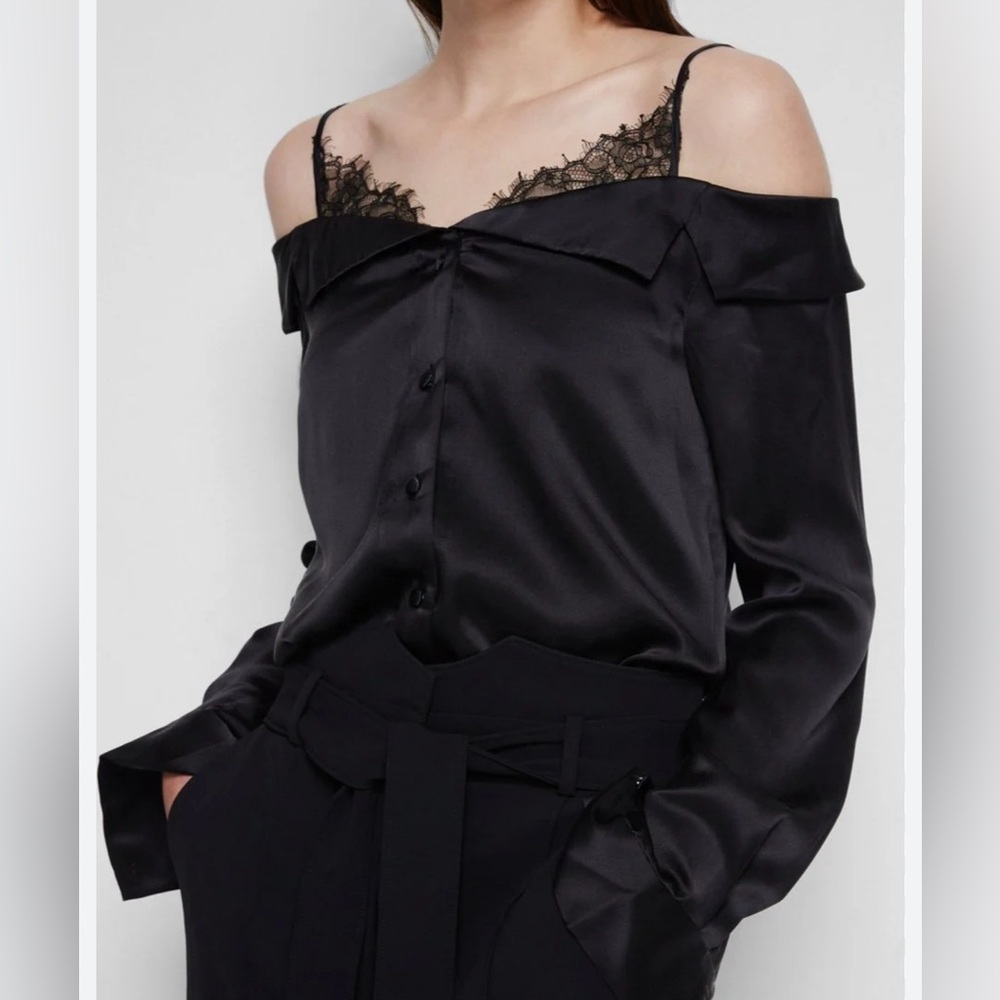 Simkhai Caylee Silk Lace Off The Shoulders Top- NEVER WORN